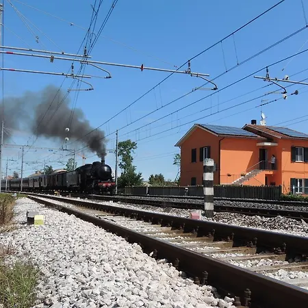 Casello Km313 לינה וארוחת בוקר ג'וליאנובה